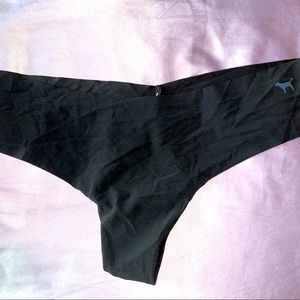 Black Thong | PINK